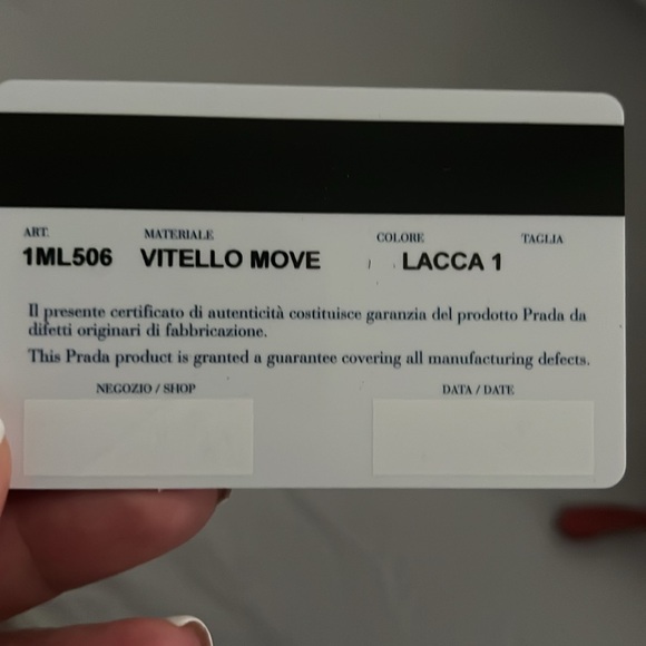 Prada red wallet - Picture 7 of 8